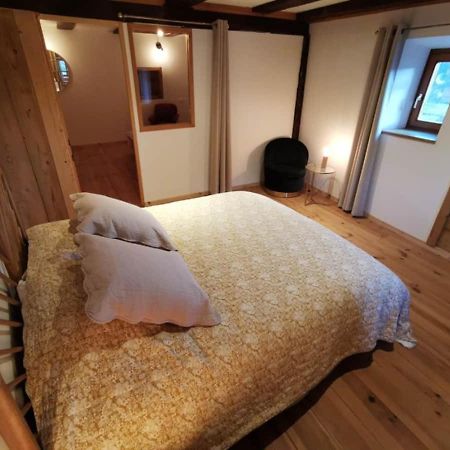 Gite La Maison Des Suedois Saint-Pierre-Bois Екстериор снимка